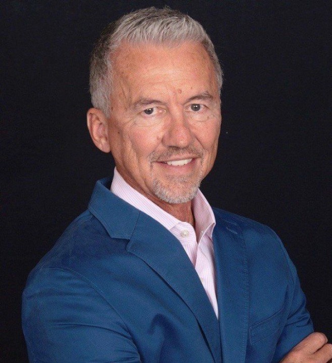 Roy Billesbach headshot